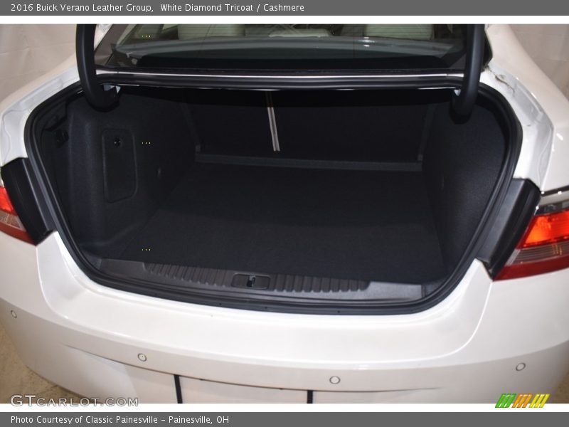 White Diamond Tricoat / Cashmere 2016 Buick Verano Leather Group