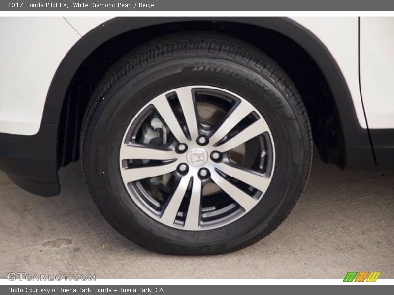 White Diamond Pearl / Beige 2017 Honda Pilot EX