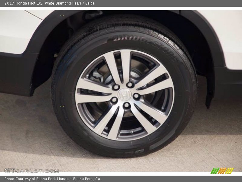 White Diamond Pearl / Beige 2017 Honda Pilot EX