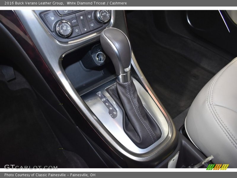 White Diamond Tricoat / Cashmere 2016 Buick Verano Leather Group
