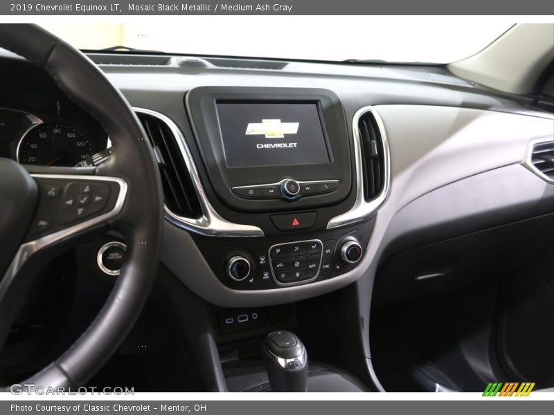 Mosaic Black Metallic / Medium Ash Gray 2019 Chevrolet Equinox LT