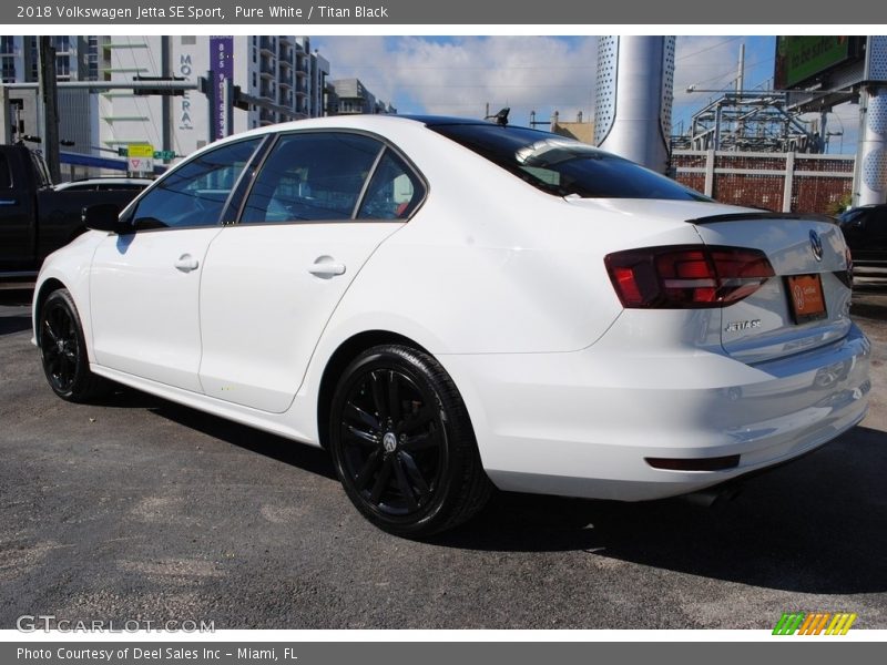 Pure White / Titan Black 2018 Volkswagen Jetta SE Sport