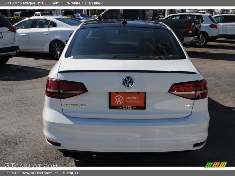 Pure White / Titan Black 2018 Volkswagen Jetta SE Sport