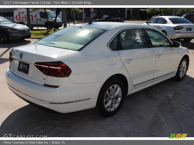 Pure White / Cornsilk Beige 2017 Volkswagen Passat S Sedan
