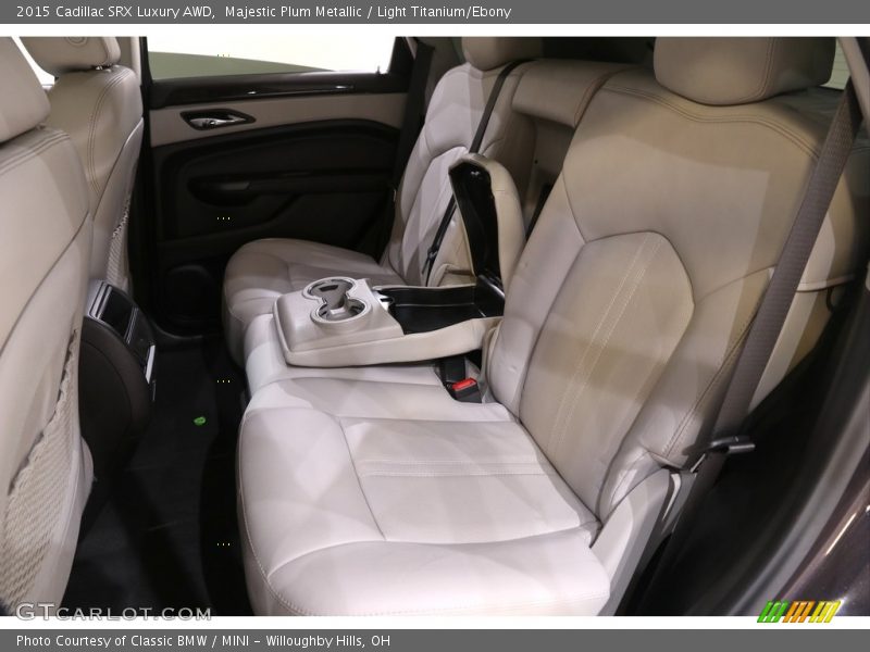 Majestic Plum Metallic / Light Titanium/Ebony 2015 Cadillac SRX Luxury AWD