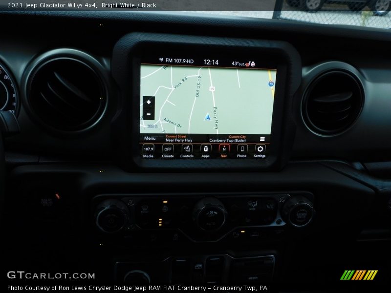 Bright White / Black 2021 Jeep Gladiator Willys 4x4
