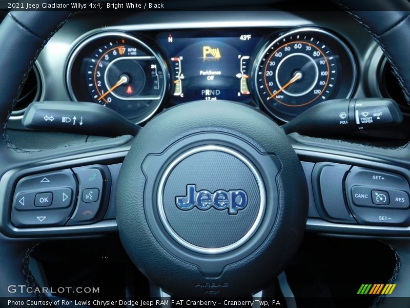 Bright White / Black 2021 Jeep Gladiator Willys 4x4