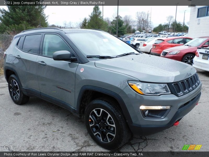 Sting-Gray / Black/Ruby Red 2021 Jeep Compass Trailhawk 4x4
