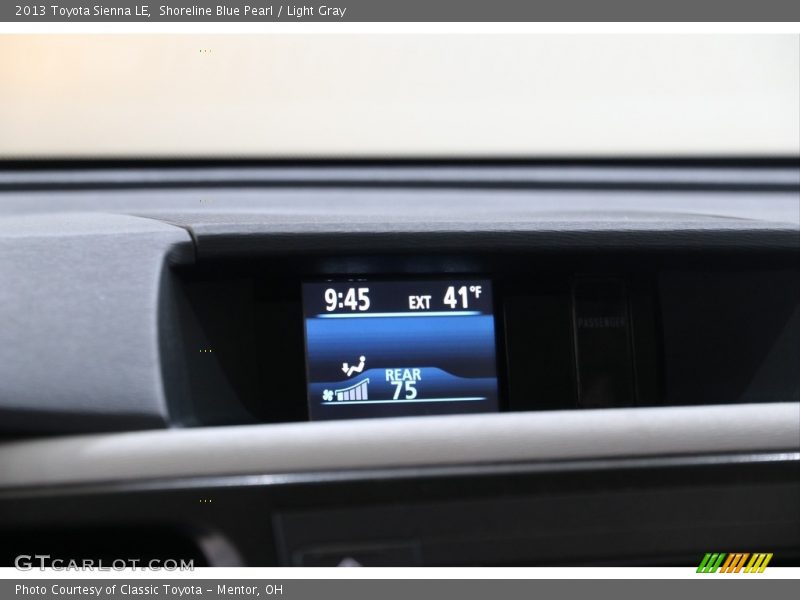 Shoreline Blue Pearl / Light Gray 2013 Toyota Sienna LE
