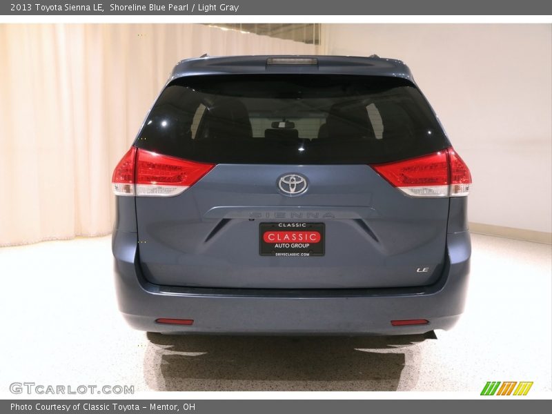 Shoreline Blue Pearl / Light Gray 2013 Toyota Sienna LE