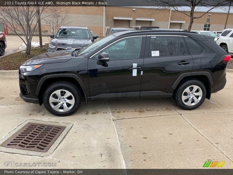 Midnight Black Metallic / Black 2021 Toyota RAV4 XLE AWD