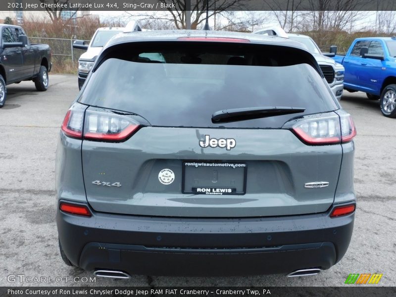 Sting-Gray / Black 2021 Jeep Cherokee Latitude Lux 4x4