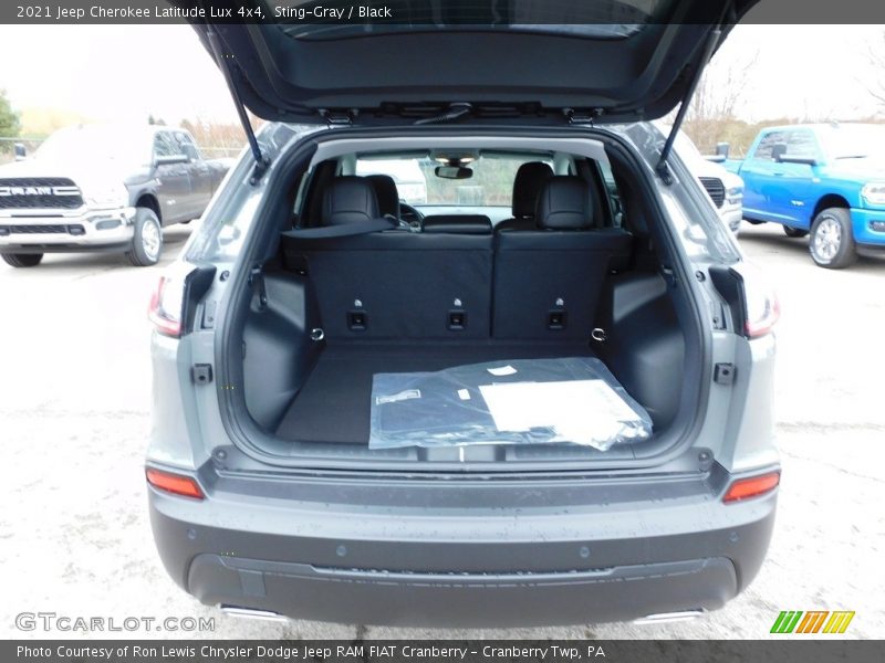Sting-Gray / Black 2021 Jeep Cherokee Latitude Lux 4x4