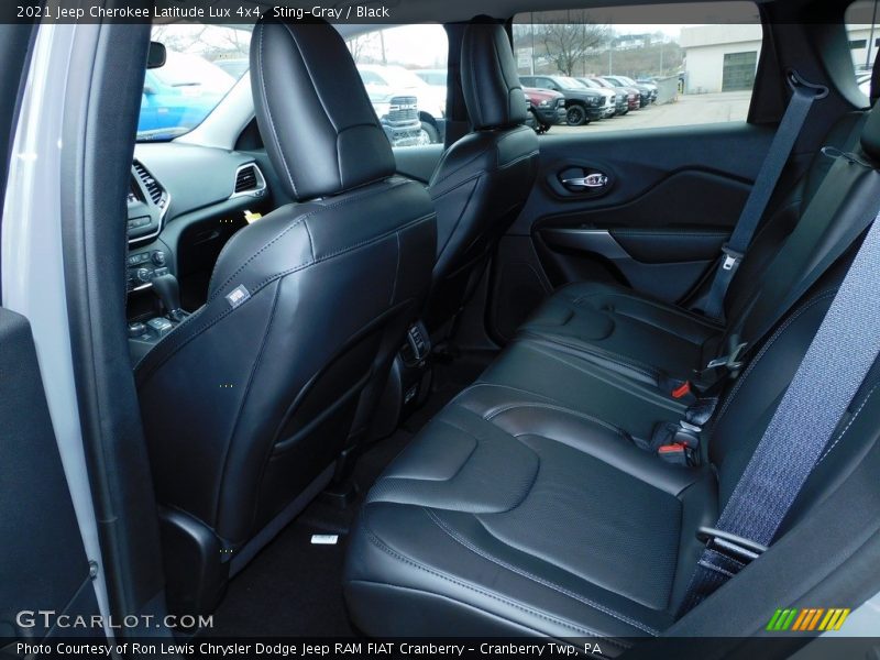 Sting-Gray / Black 2021 Jeep Cherokee Latitude Lux 4x4