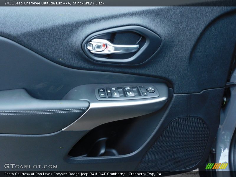Sting-Gray / Black 2021 Jeep Cherokee Latitude Lux 4x4