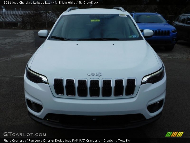 Bright White / Ski Gray/Black 2021 Jeep Cherokee Latitude Lux 4x4