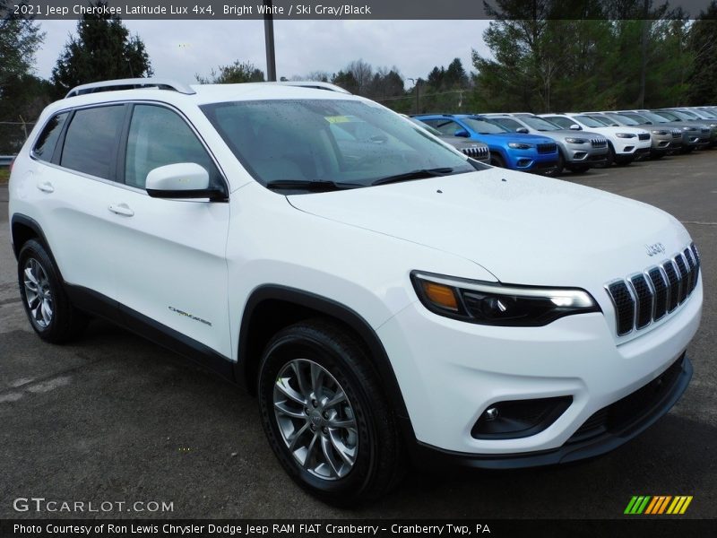 Bright White / Ski Gray/Black 2021 Jeep Cherokee Latitude Lux 4x4