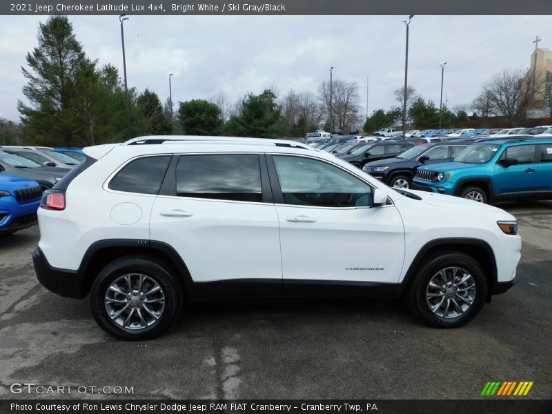 Bright White / Ski Gray/Black 2021 Jeep Cherokee Latitude Lux 4x4