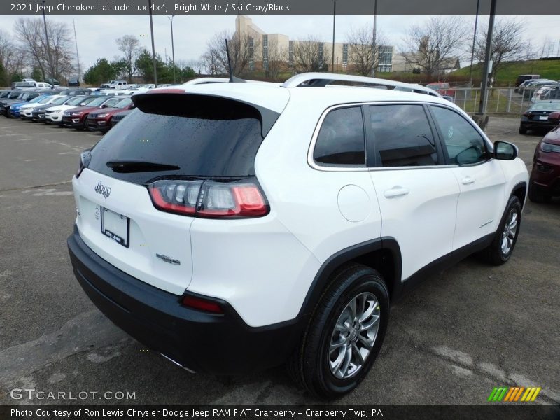Bright White / Ski Gray/Black 2021 Jeep Cherokee Latitude Lux 4x4