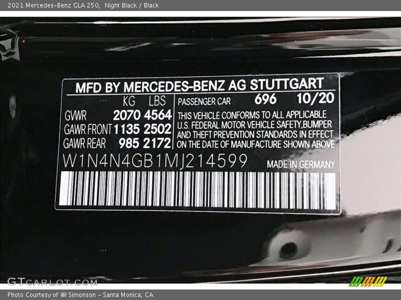 Night Black / Black 2021 Mercedes-Benz GLA 250