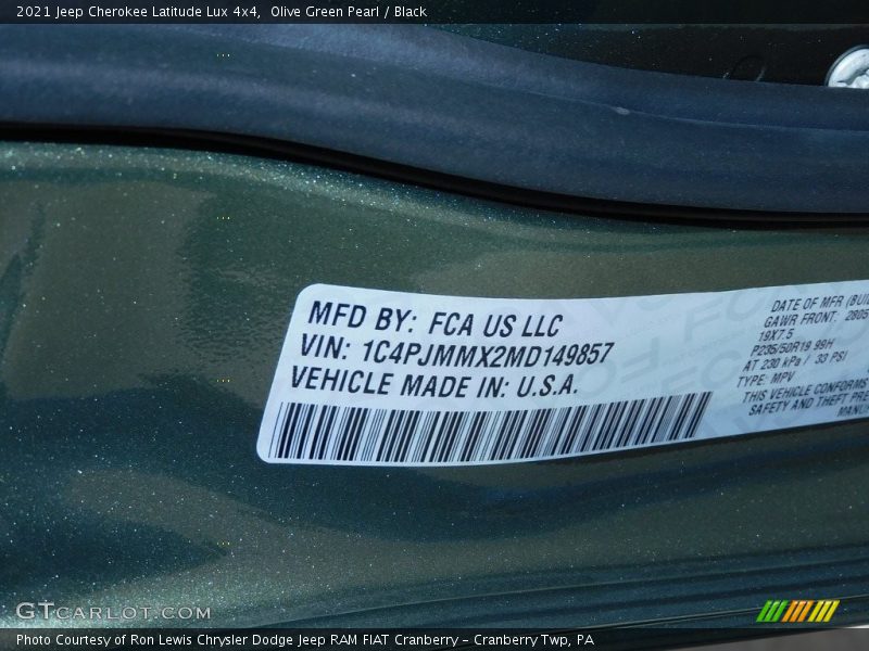 Olive Green Pearl / Black 2021 Jeep Cherokee Latitude Lux 4x4
