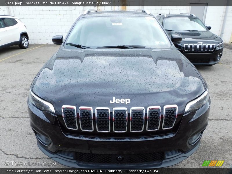 Sangria Metallic / Black 2021 Jeep Cherokee Latitude Lux 4x4