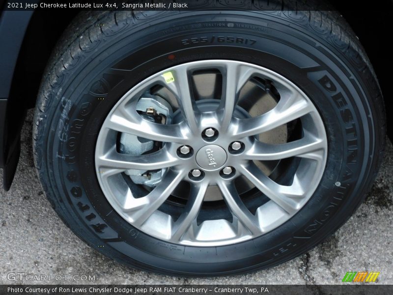 Sangria Metallic / Black 2021 Jeep Cherokee Latitude Lux 4x4