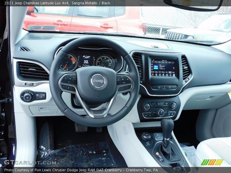 Sangria Metallic / Black 2021 Jeep Cherokee Latitude Lux 4x4
