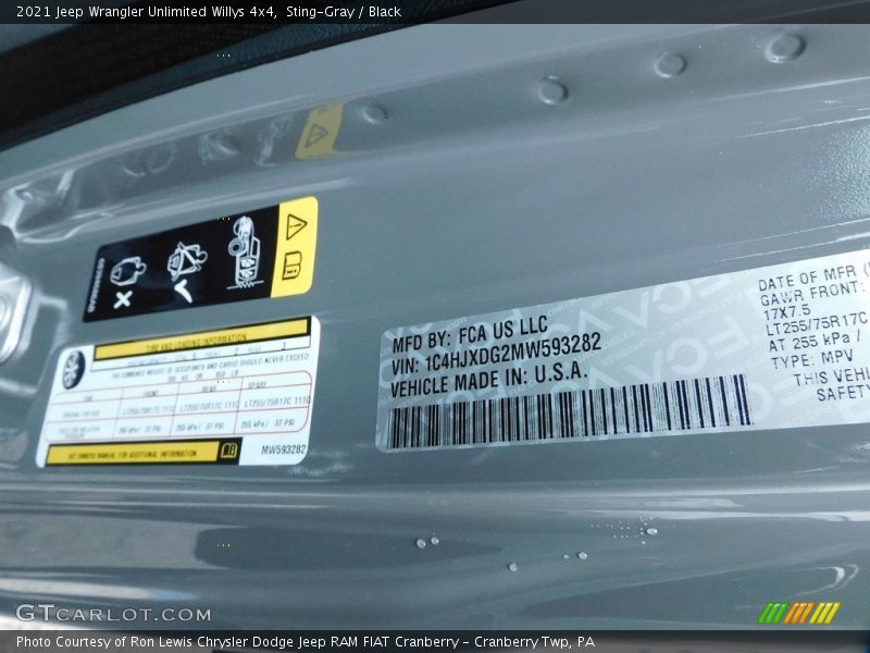 Sting-Gray / Black 2021 Jeep Wrangler Unlimited Willys 4x4