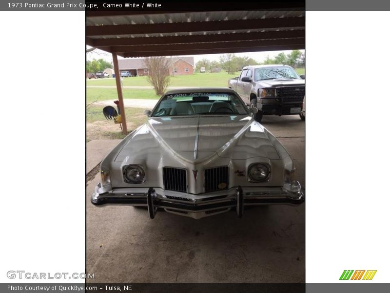 Cameo White / White 1973 Pontiac Grand Prix Coupe