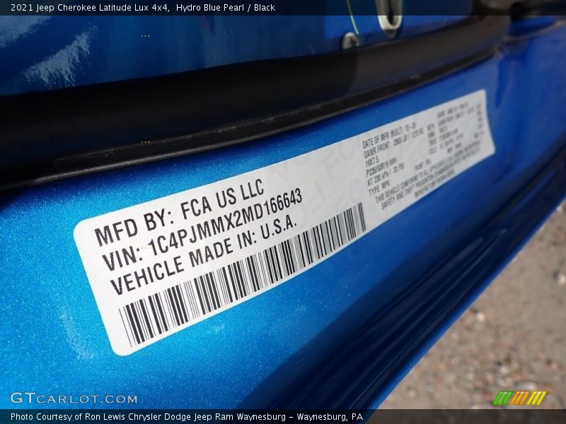 Hydro Blue Pearl / Black 2021 Jeep Cherokee Latitude Lux 4x4