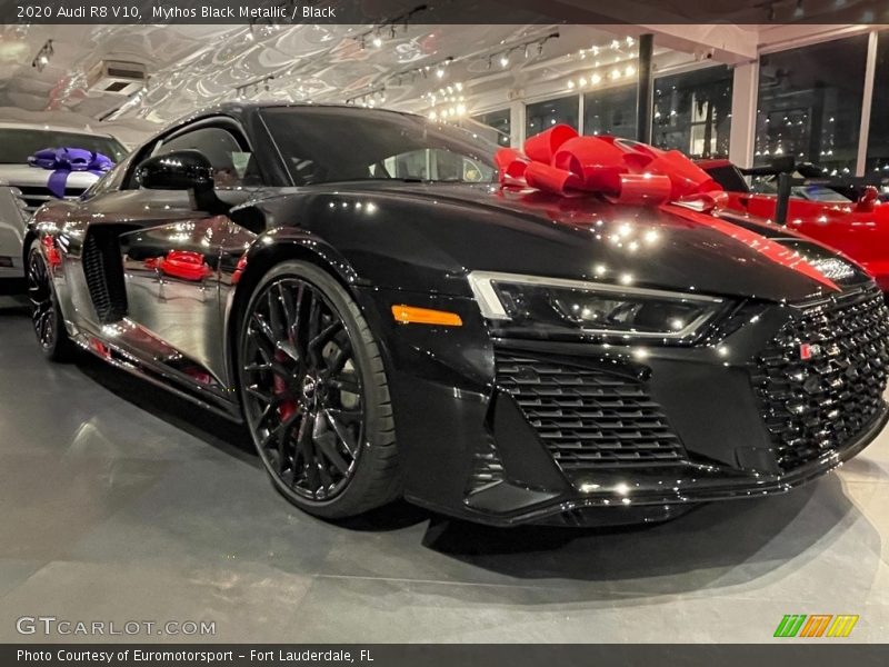 Mythos Black Metallic / Black 2020 Audi R8 V10