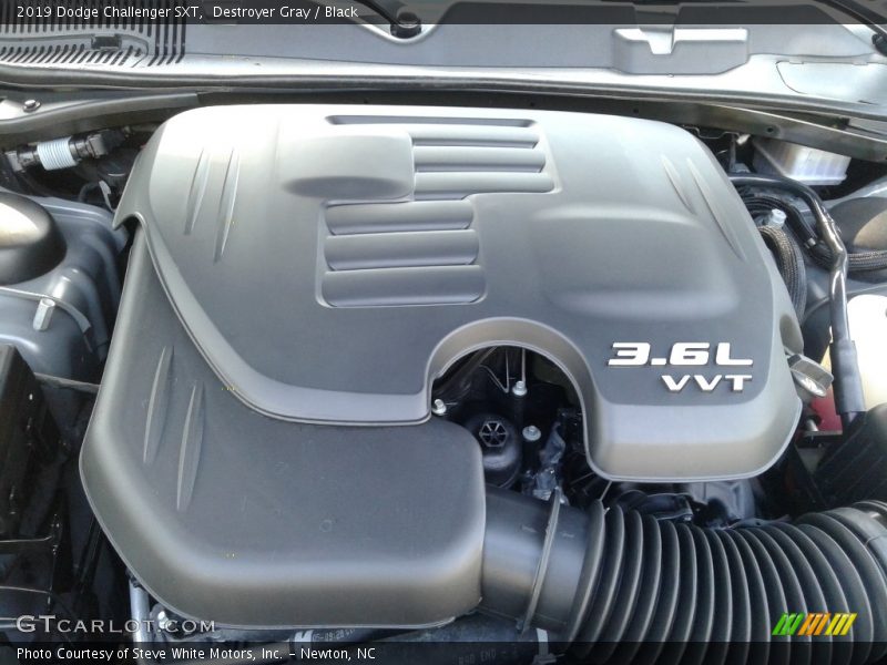 Destroyer Gray / Black 2019 Dodge Challenger SXT