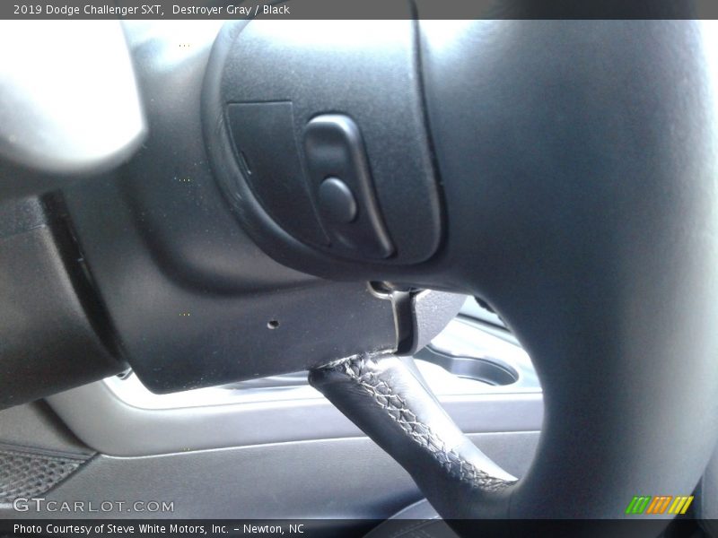Destroyer Gray / Black 2019 Dodge Challenger SXT