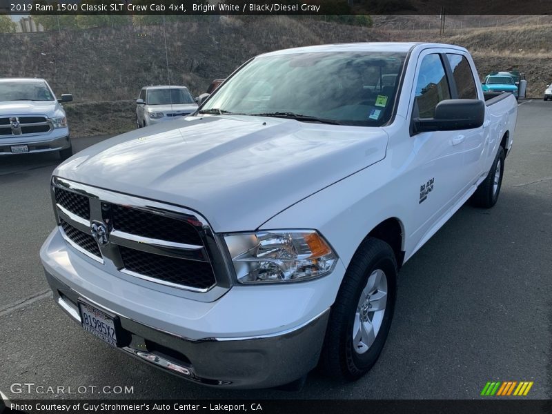Bright White / Black/Diesel Gray 2019 Ram 1500 Classic SLT Crew Cab 4x4