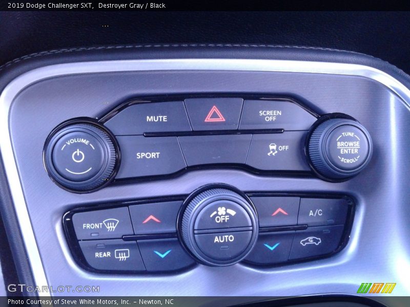 Destroyer Gray / Black 2019 Dodge Challenger SXT