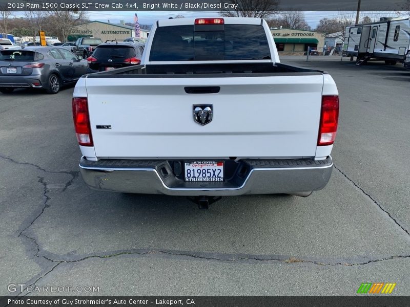 Bright White / Black/Diesel Gray 2019 Ram 1500 Classic SLT Crew Cab 4x4