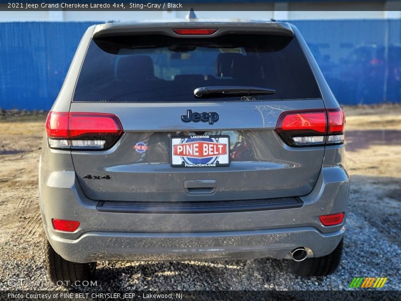 Sting-Gray / Black 2021 Jeep Grand Cherokee Laredo 4x4
