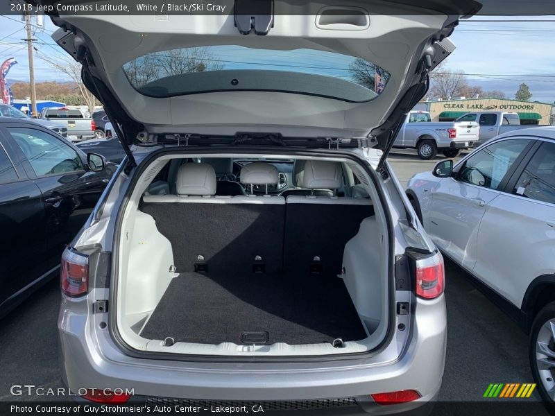White / Black/Ski Gray 2018 Jeep Compass Latitude
