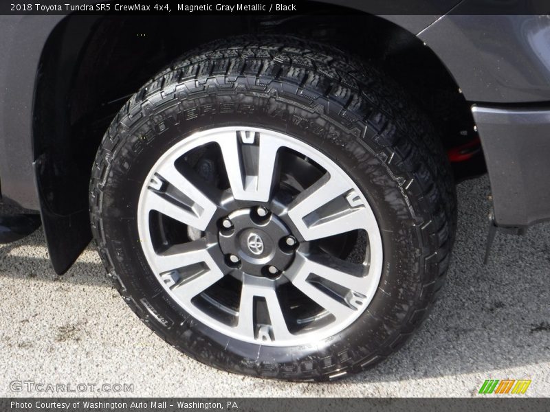 Magnetic Gray Metallic / Black 2018 Toyota Tundra SR5 CrewMax 4x4