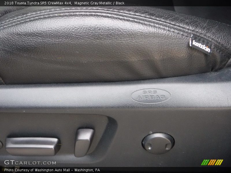 Magnetic Gray Metallic / Black 2018 Toyota Tundra SR5 CrewMax 4x4