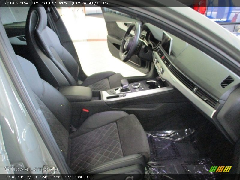  2019 S4 Premium Plus quattro Black Interior