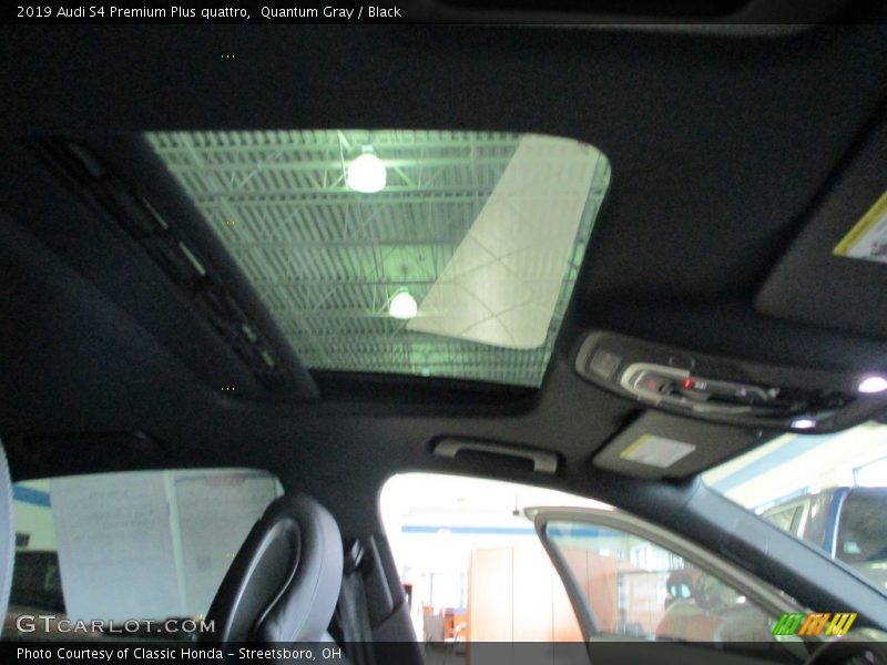 Quantum Gray / Black 2019 Audi S4 Premium Plus quattro