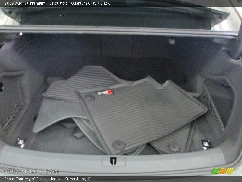 Quantum Gray / Black 2019 Audi S4 Premium Plus quattro