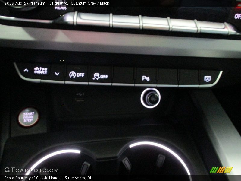 Quantum Gray / Black 2019 Audi S4 Premium Plus quattro