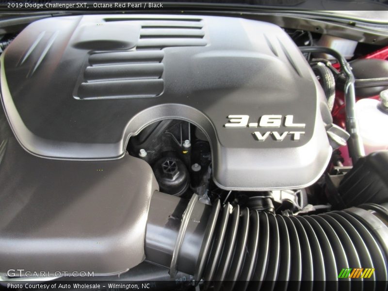 Octane Red Pearl / Black 2019 Dodge Challenger SXT
