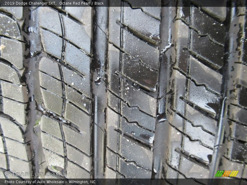 Octane Red Pearl / Black 2019 Dodge Challenger SXT