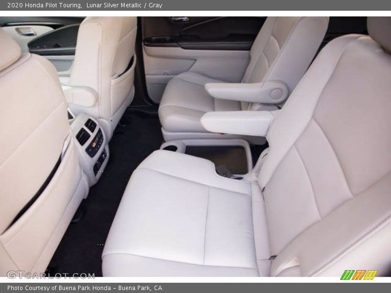 Lunar Silver Metallic / Gray 2020 Honda Pilot Touring