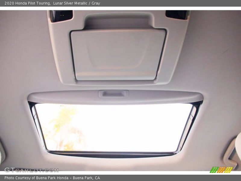 Lunar Silver Metallic / Gray 2020 Honda Pilot Touring