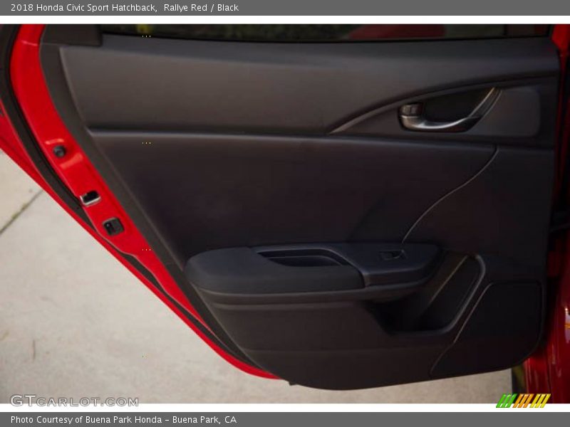 Rallye Red / Black 2018 Honda Civic Sport Hatchback